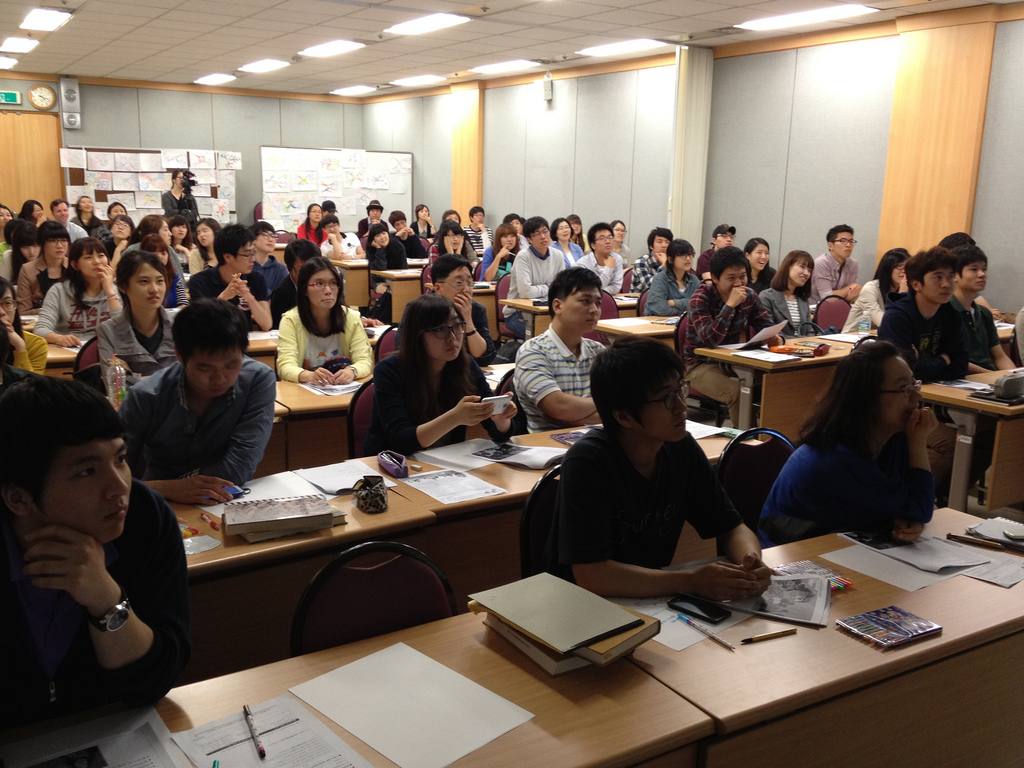 韓国名門大学の講義を留学せずに受講する方法